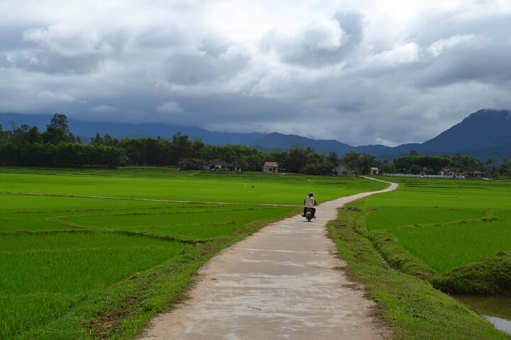 Saigon to Hoi An Cycling Tour: The Ultimate 10-Day Coastal & Highland Adventure